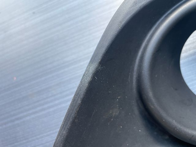 bontott SUZUKI SWIFT IV Bal Ködlámpa Rács