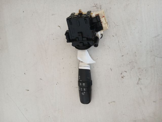 bontott SUZUKI SWIFT IV Bal Kormánykapcsoló Irányjelző