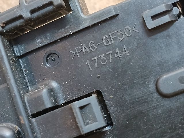 bontott SUZUKI SWIFT IV Bal Kormánykapcsoló Irányjelző