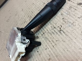 bontott SUZUKI SWIFT IV Bal Kormánykapcsoló Irányjelző