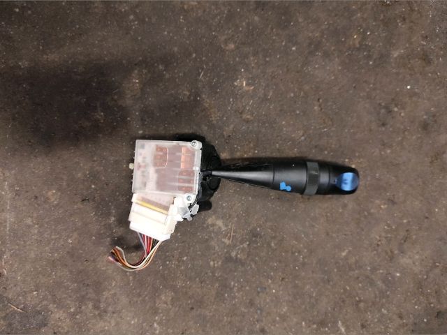 bontott SUZUKI SWIFT IV Bal Kormánykapcsoló Irányjelző