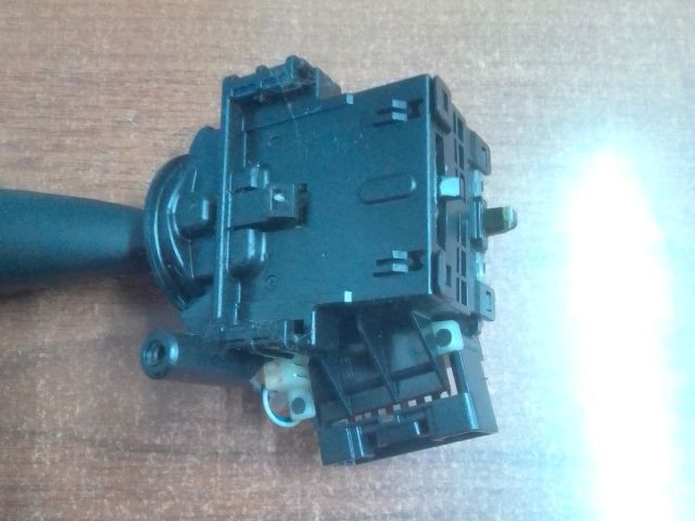 bontott SUZUKI SWIFT IV Bal Kormánykapcsoló Irányjelző