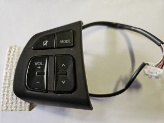 bontott SUZUKI SWIFT IV Bal Multikormány Kapcsoló