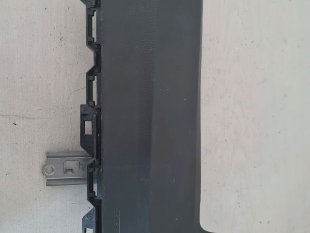 bontott SUZUKI SWIFT IV Bal Térdlégzsák