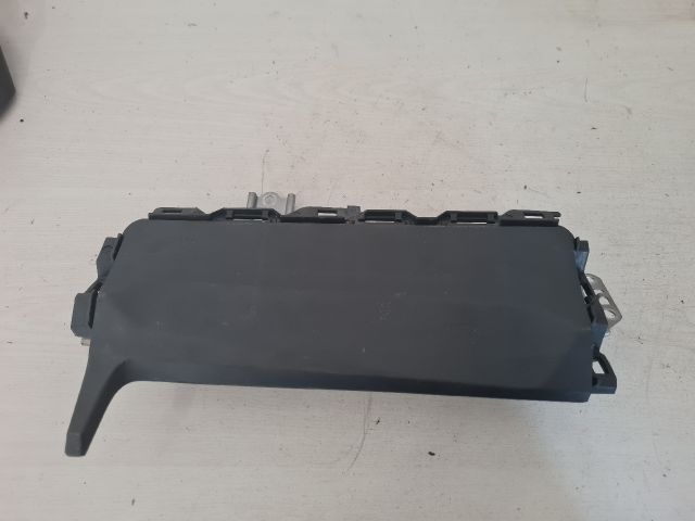 bontott SUZUKI SWIFT IV Bal Térdlégzsák