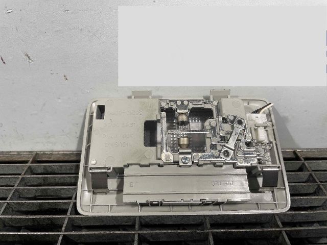 bontott SUZUKI SWIFT IV Beltér Világítás Első