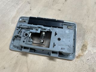 bontott SUZUKI SWIFT IV Beltér Világítás Első