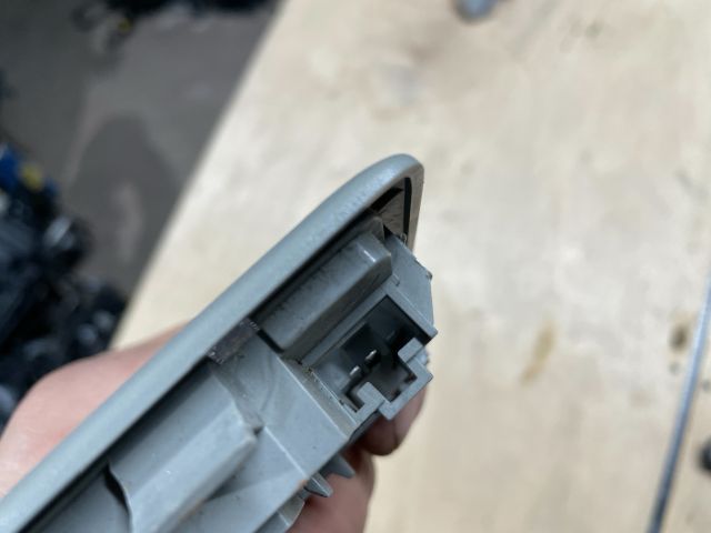 bontott SUZUKI SWIFT IV Beltér Világítás Első