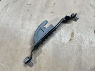 bontott SUZUKI SWIFT IV Biztonsági Öv Magasság Állító