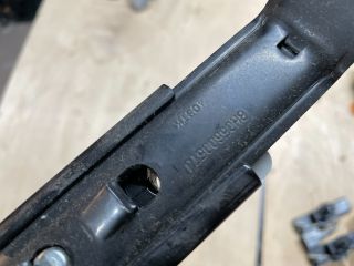 bontott SUZUKI SWIFT IV Biztonsági Öv Magasság Állító