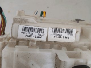 bontott SUZUKI SWIFT IV Biztosítéktábla Utastér