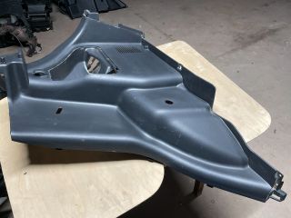 bontott SUZUKI SWIFT IV Csomagtartó Burkolat (Műanyag)