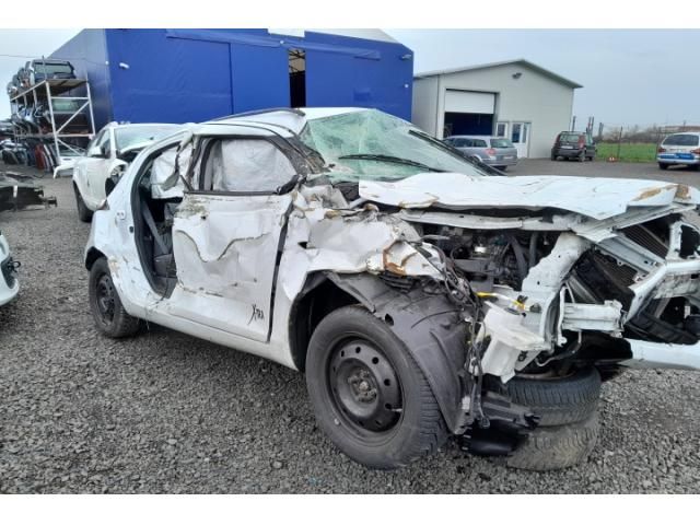 bontott SUZUKI SWIFT IV Csomagtér Nyitó Kar / Gomb