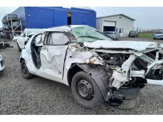 bontott SUZUKI SWIFT IV Csomagtér Nyitó Kar / Gomb