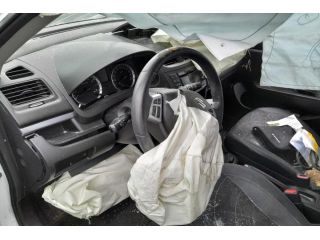 bontott SUZUKI SWIFT IV Csomagtér Nyitó Kar / Gomb