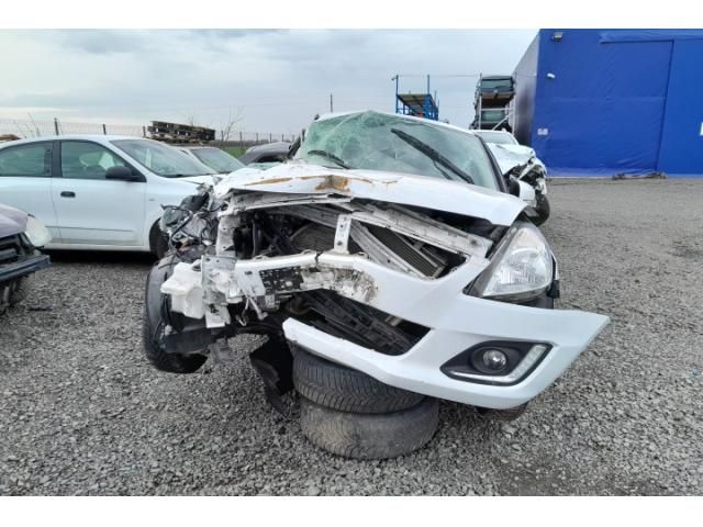 bontott SUZUKI SWIFT IV Csomagtér Nyitó Kar / Gomb