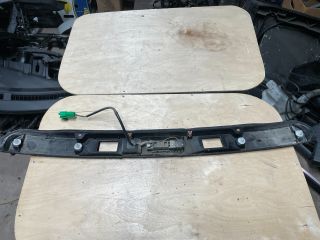 bontott SUZUKI SWIFT IV Csomagtér Nyitó Kar / Gomb