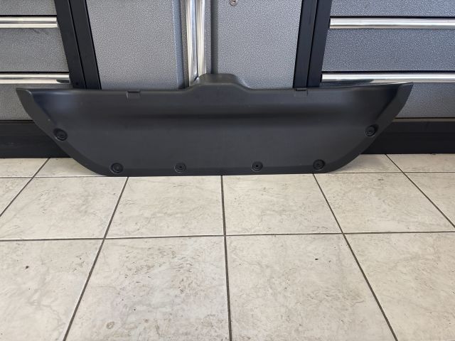 bontott SUZUKI SWIFT IV Csomagtérajtó Kárpit