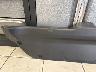 bontott SUZUKI SWIFT IV Csomagtérajtó Kárpit