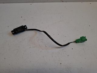 bontott SUZUKI SWIFT IV Csomagtérajtó Kilincs