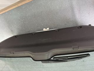 bontott SUZUKI SWIFT IV Csomagtérajtó (Részeivel)