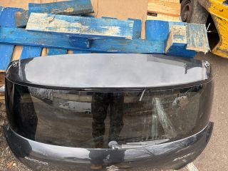 bontott SUZUKI SWIFT IV Csomagtérajtó (Részeivel)