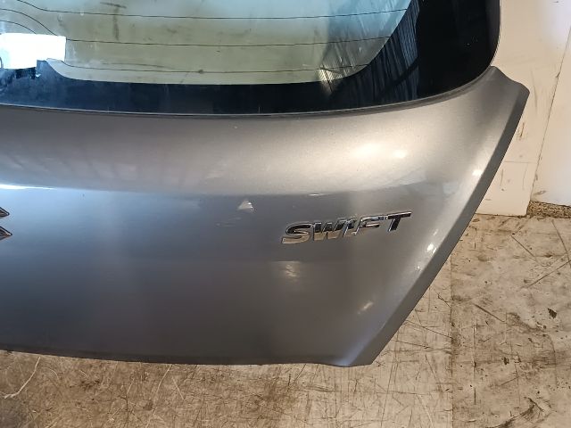 bontott SUZUKI SWIFT IV Csomagtérajtó (Részeivel)