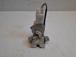 bontott SUZUKI SWIFT IV Csomagtérajtó Zárszerkezet