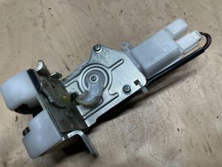 bontott SUZUKI SWIFT IV Csomagtérajtó Zárszerkezet