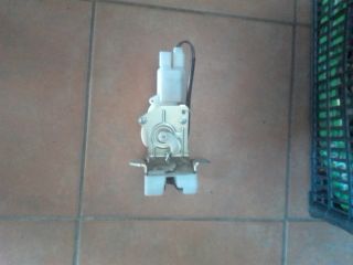 bontott SUZUKI SWIFT IV Csomagtérajtó Zárszerkezet