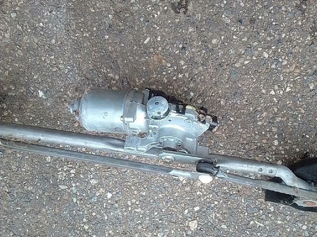 bontott SUZUKI SWIFT IV Első Ablaktörlő Motor