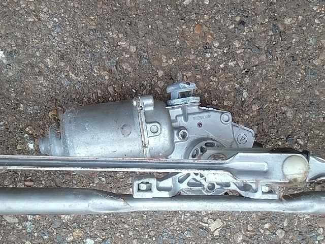 bontott SUZUKI SWIFT IV Első Ablaktörlő Motor