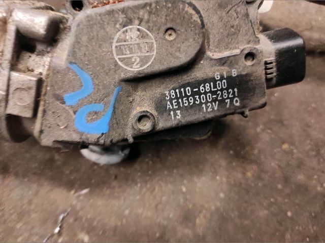 bontott SUZUKI SWIFT IV Első Ablaktörlő Szerkezet Motorral