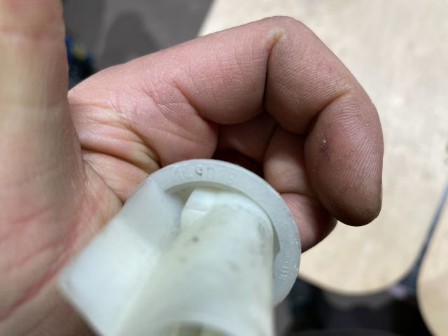 bontott SUZUKI SWIFT IV Első Irányjelző Foglalat