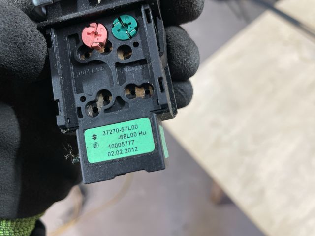 bontott SUZUKI SWIFT IV Első Ködfényszóró Kapcsoló