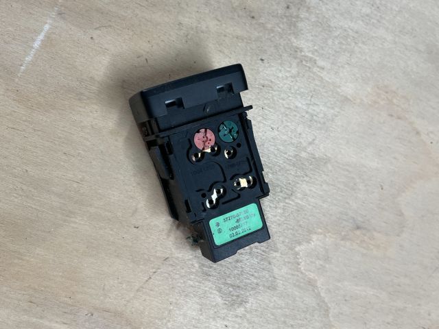 bontott SUZUKI SWIFT IV Első Ködfényszóró Kapcsoló