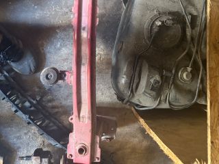 bontott SUZUKI SWIFT IV Első Lökhárító Merevítő (Fém)