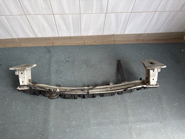 bontott SUZUKI SWIFT IV Első Lökhárító Merevítő (Fém)