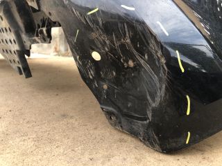 bontott SUZUKI SWIFT IV Első Lökhárító (Részeivel)