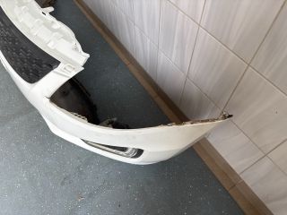 bontott SUZUKI SWIFT IV Első Lökhárító (Részeivel)