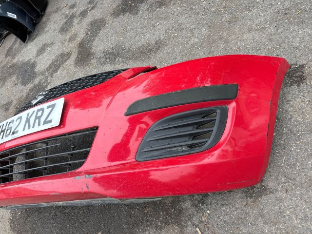 bontott SUZUKI SWIFT IV Első Lökhárító (Részeivel)