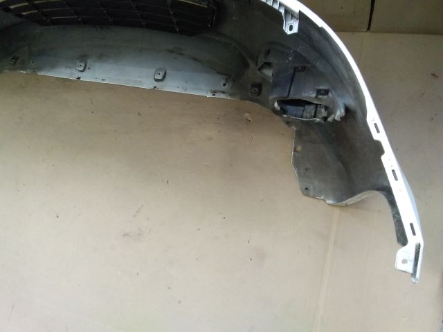 bontott SUZUKI SWIFT IV Első Lökhárító (Részeivel)