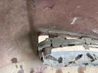 bontott SUZUKI SWIFT IV Első Lökhárító (Részeivel)