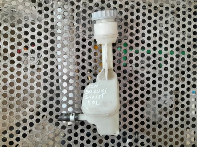 bontott SUZUKI SWIFT IV Fékfolyadék Tartály