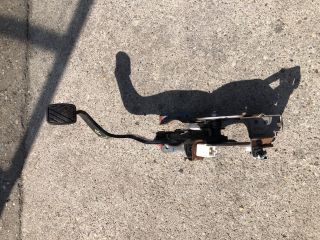 bontott SUZUKI SWIFT IV Fékpedál