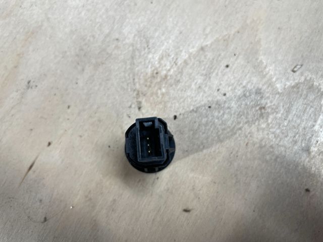 bontott SUZUKI SWIFT IV Fényérzékelő