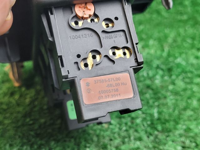 bontott SUZUKI SWIFT IV Fényszórómagasság Állító Kapcsoló