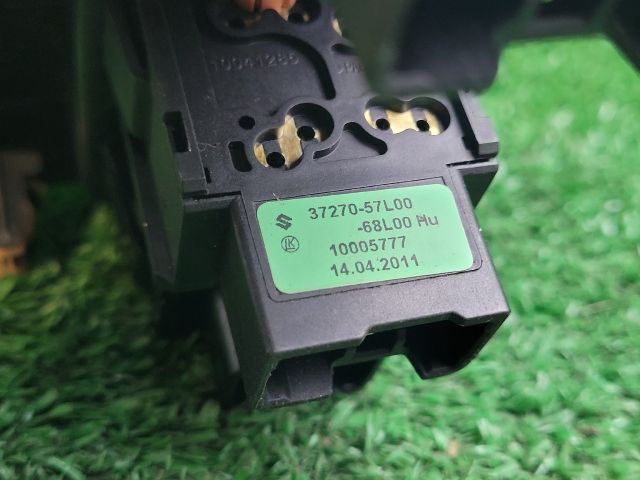 bontott SUZUKI SWIFT IV Fényszórómagasság Állító Kapcsoló