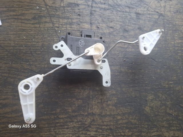 bontott SUZUKI SWIFT IV Fűtés Állító Motor