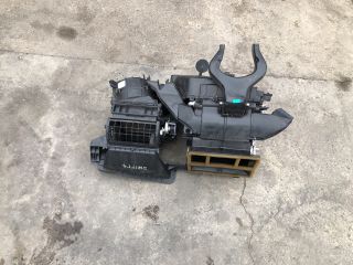 bontott SUZUKI SWIFT IV Fűtés Box